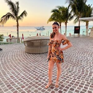 Meet your Posher, Lilit